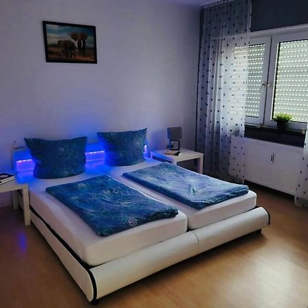 Appartment In Walldorf Mit Schlafzimmer, Kueche Und Bad Buitenkant foto